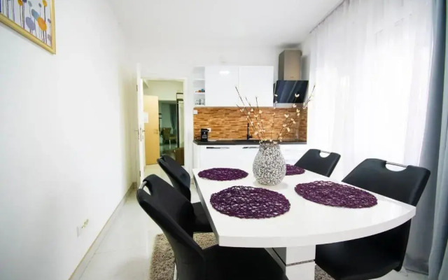 Apartments Budimlija
