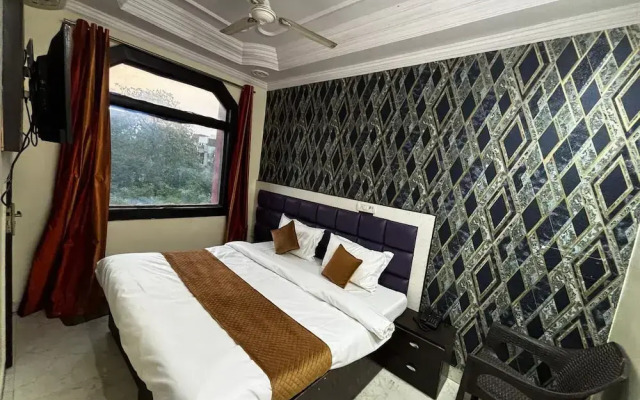 Hotel Akash Continental