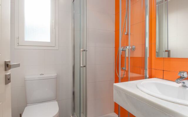 2051-New 3 bedrooms on golf