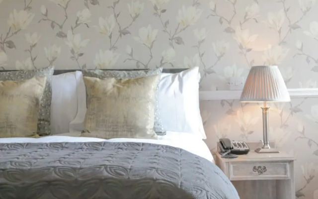 Llechwen Hall Hotel