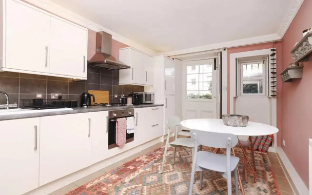 ALTIDO Stunning 1-bed maisonette in the New Town