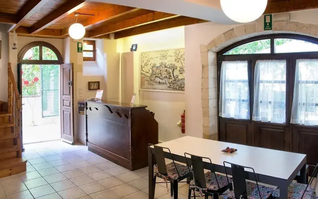 Traditional Hotel Ontas