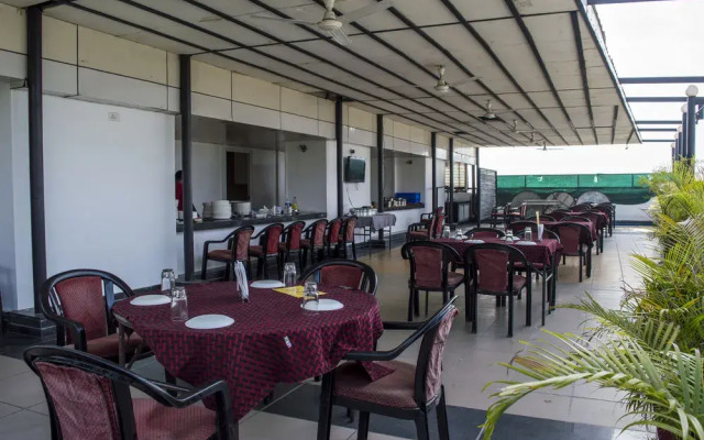 OYO Rooms Bhopal Malviya Nagar New Market