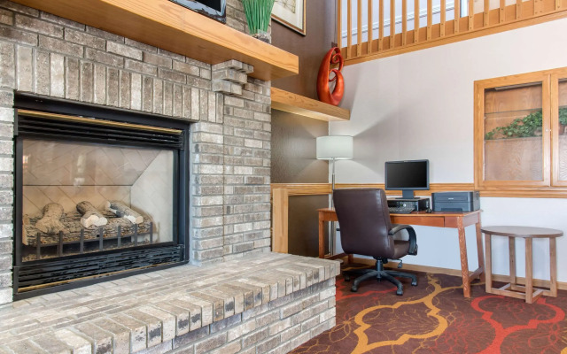 Quality Inn & Suites New Prague