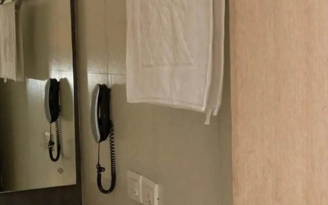 Pacific Inn Huda City Center