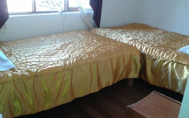 Arrieros Hostal