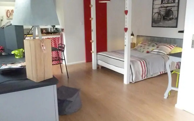 Studio indépendant chez lhabitant