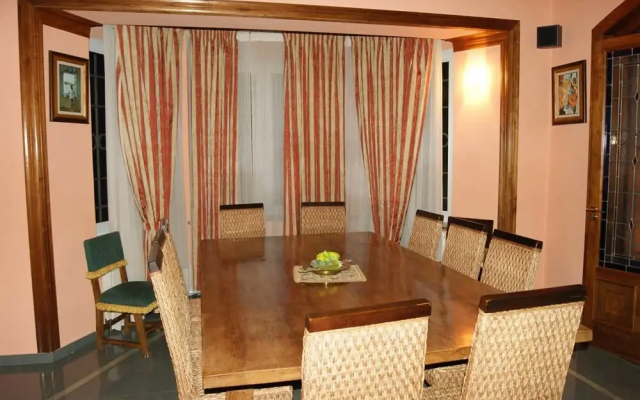 Real Hotel