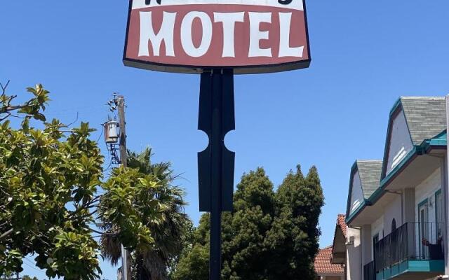 Holiday Motel