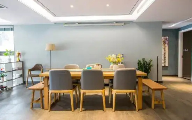 No. 10 Courtyard Villa