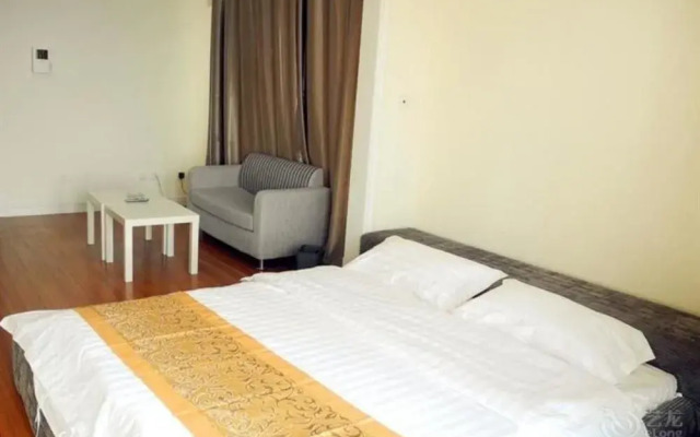 Pennisula Apartment