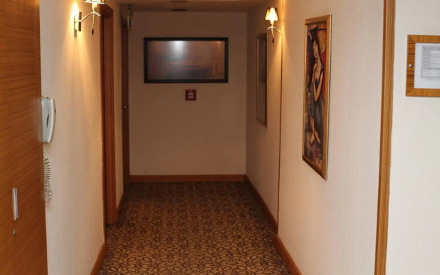 Emir Royal Hotel