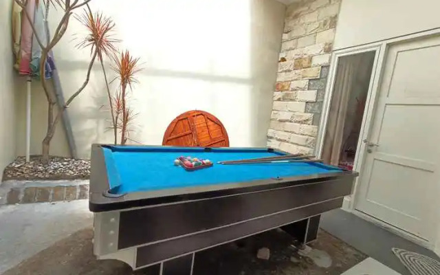 Villa Ratimaya B4 by N2K