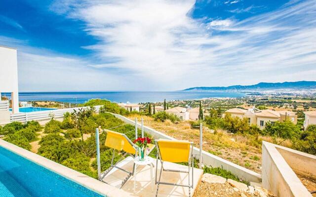 Villa Latchi View