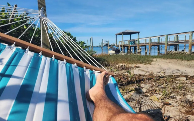 Paradise Cove at Lemon Bay