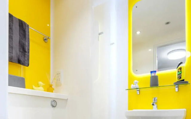 Comfy rooms for STUDENTS Only-NEWCASTLE