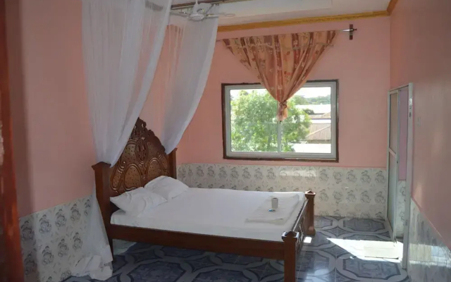 Peacock Court Hotel, Kilifi - фото 4
