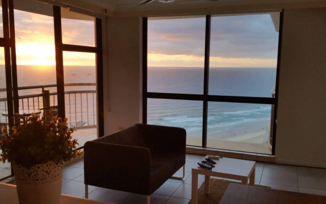 Beachcomber Surfers Paradise