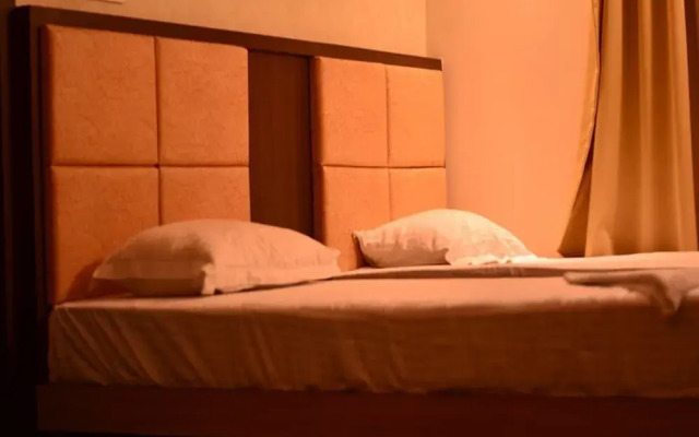 Rajnandini Hotel and Banquet