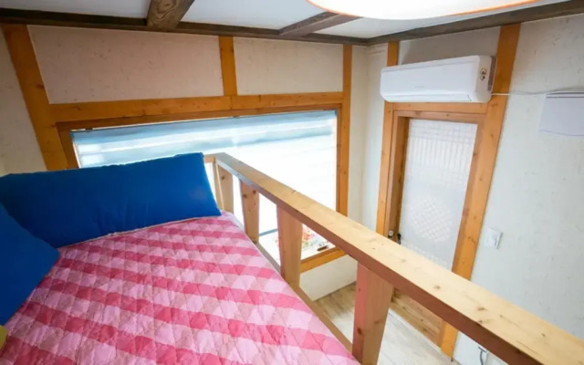 Jeonju Tteulanchae Hanok Stay