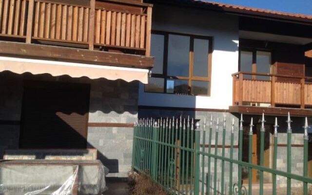Nadejda Vacation House