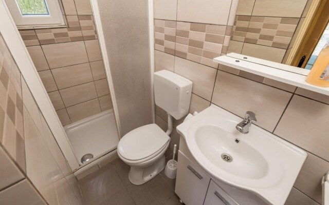 Nice Home in Kampor With Wifi and 1 Bedrooms