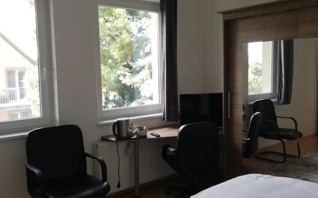 Rezident consult s.r.o.