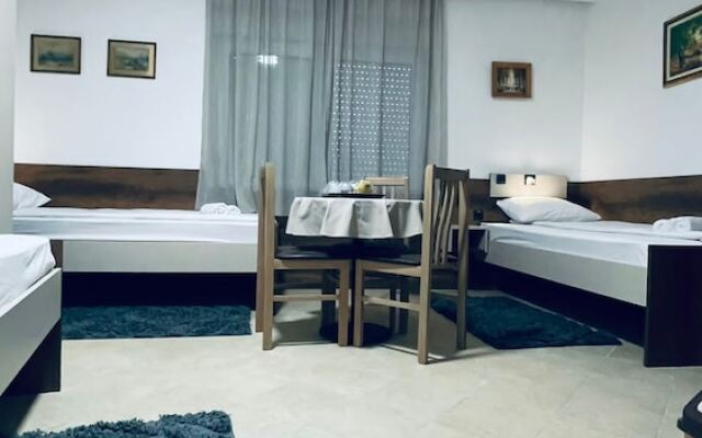 Prenoćište Kollar D Guest House