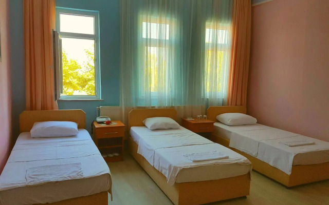Yali Otel