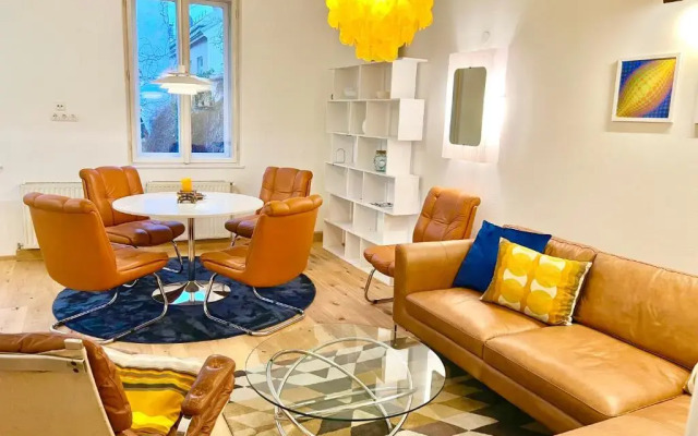 Vintage Design Apartment