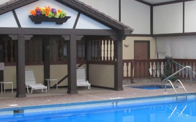 Shawano Four Seasons Hotel