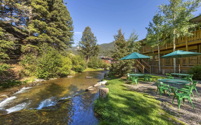 Best Western Rivers Edge