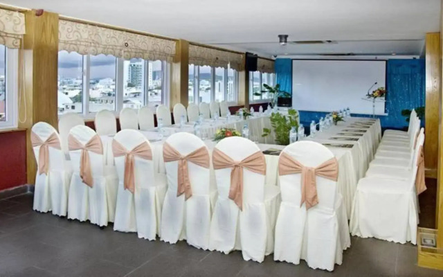 Song Thu Hotel