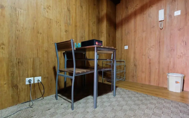 Cozy Trendy Green Palace Kalibata City Apartment