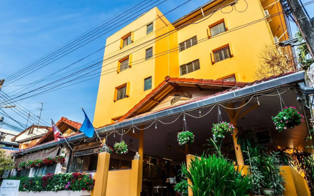 Luck Thai Hotel