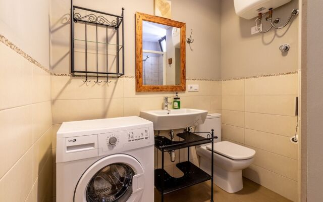35100c08 - Av. Alf.provisionales, 31 - Bayuca 410