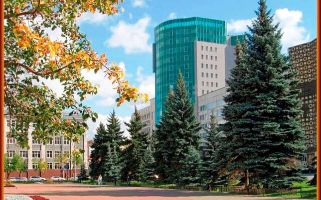 Апартаменты ИннХоум - Площадь Революции