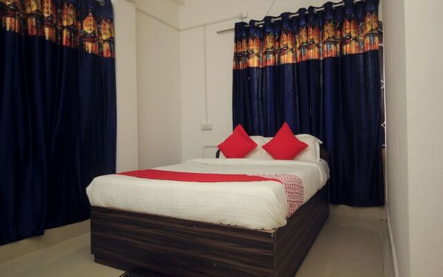 OYO 12992 Prince lodge