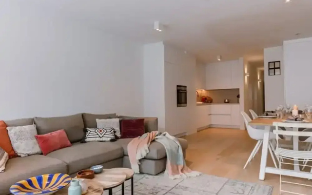 Spacious two Bedroom Apartment in Knokke
