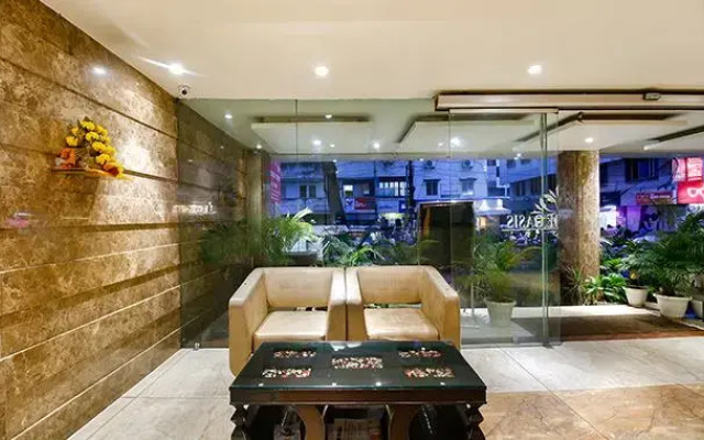 Fab Hotel The Oasis