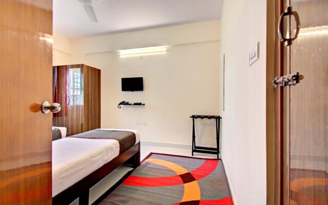 Sri Sai Guest House By OYO Rooms