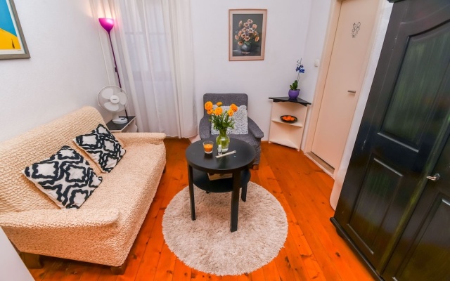 Room Biljana