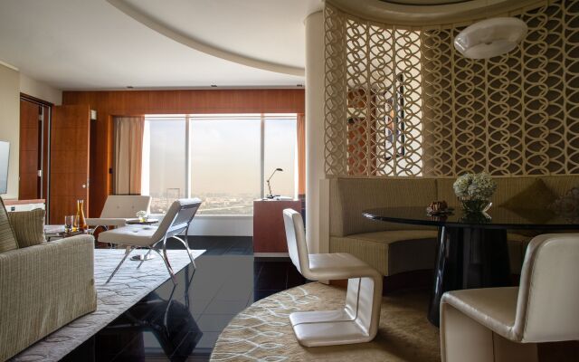 Jumeirah Emirates Towers Dubai