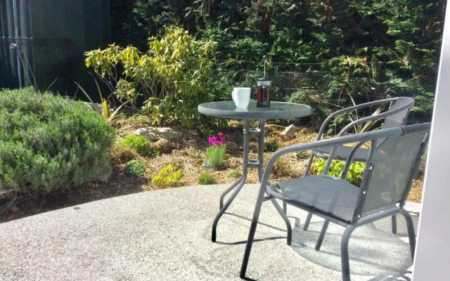 Art Glass Studio (Adults Only)