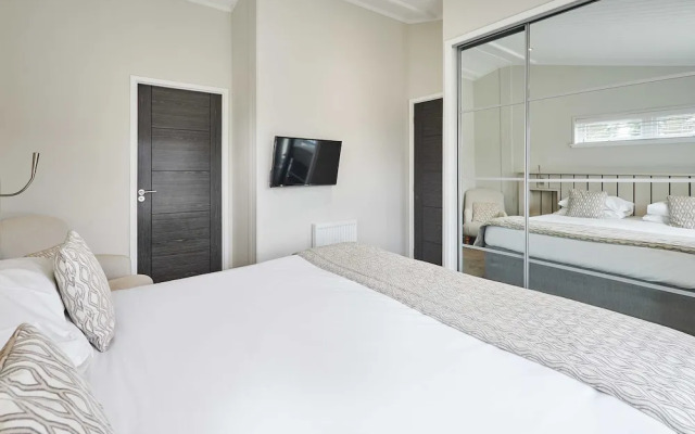 Host Stay Trincomalee Lodge