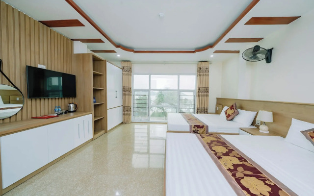 My Ngoc Hotel Catba