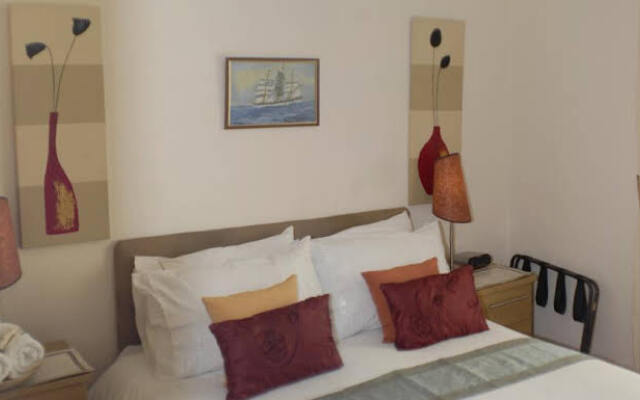 Marlborough House Hotel