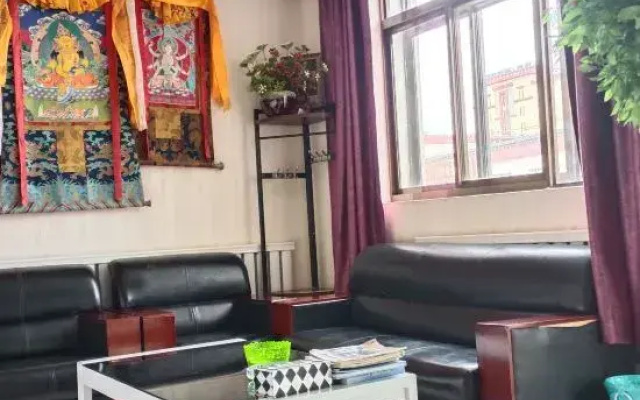 Himalaya Business Hotel