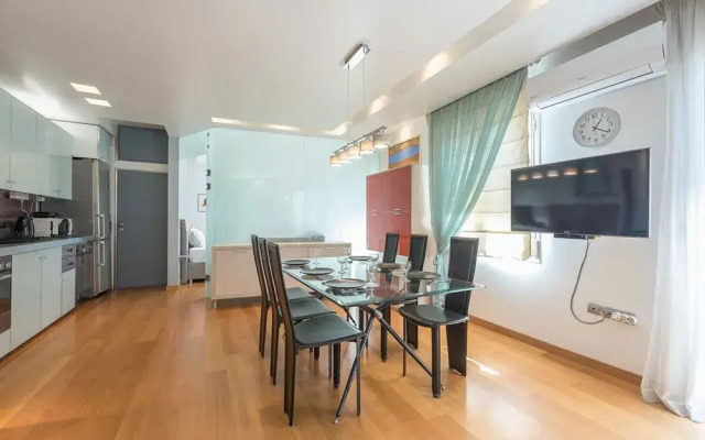 Agios Ioannis Metro Station - Comfy Apartment