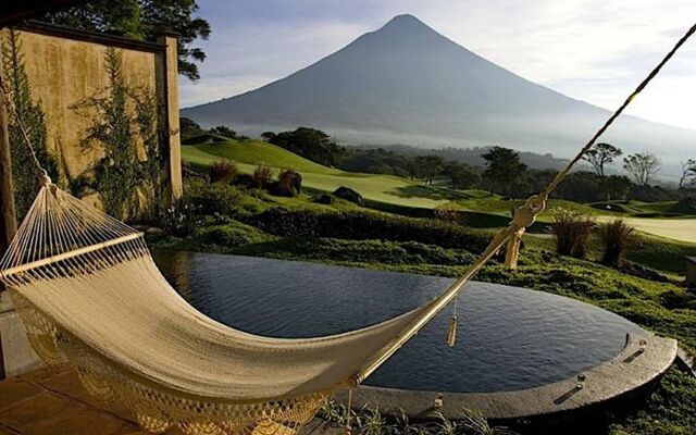 Hotel La Reunion Golf Resort and Residences